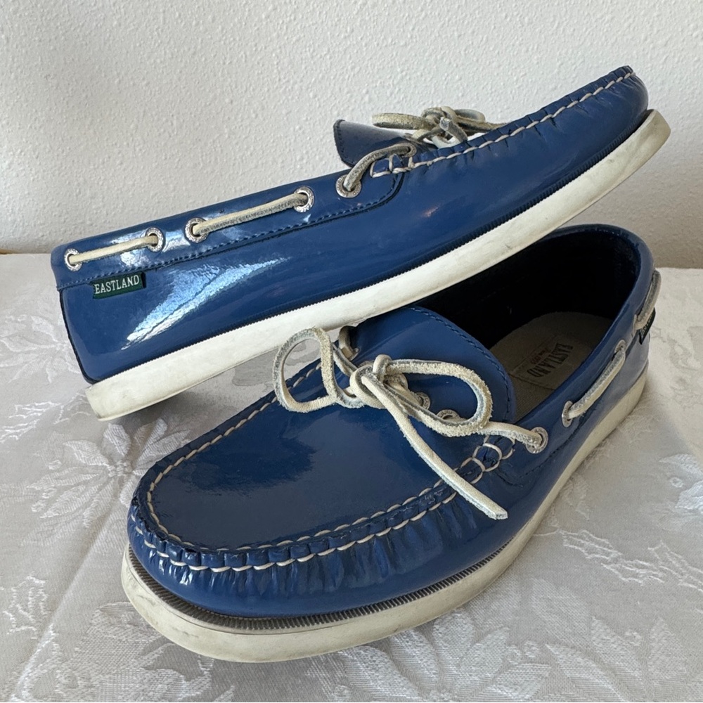 Eastland Yarmouth Loafers Blue Patent Leather Women’s 8